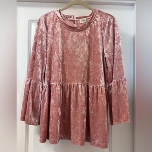 Cupio size L velvet top